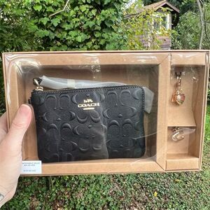 COACH Boxed Corner Zip Wristlet In Signature Leather CF358 AUTHENTIC